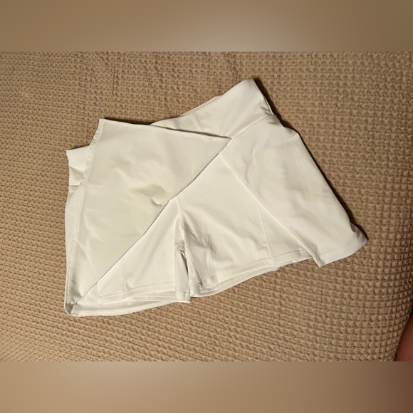 Fabletics Skort - Picture 3 of 4